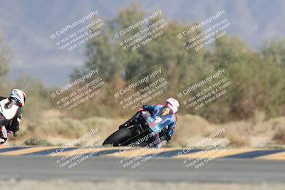 media/Oct-04-2025-CVMA (Sat) [[408bcdd6e4]]/Race 13-Amateur Supersport Open/